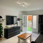 Apartmán Helen House *