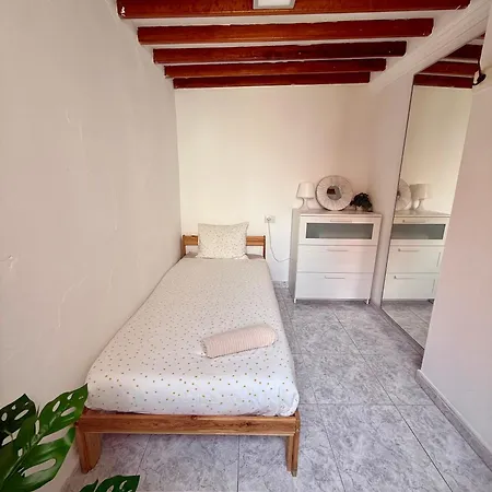 Helen House Appartement *